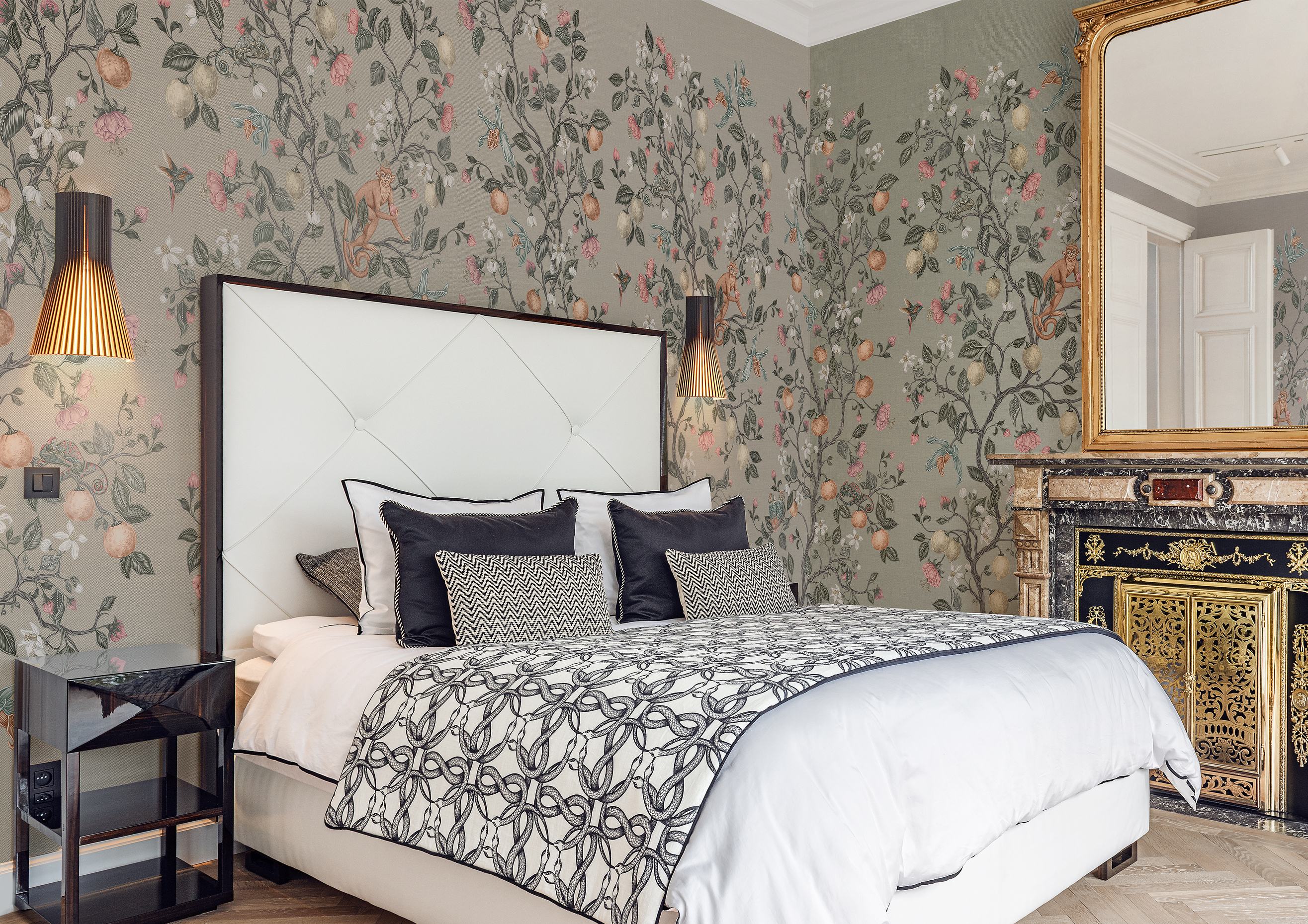 Панно Loymina British Style Garden Backyard Tea Party Brit 15 004 3×2 фото в интерьере